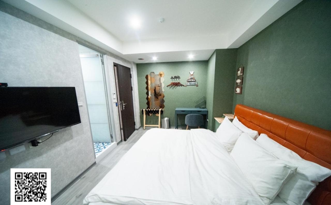 虎尾小9窩-採自助式入住 Bed & Breakfast Huwei ภายนอก รูปภาพ